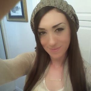 Meet your Posher, Valerie